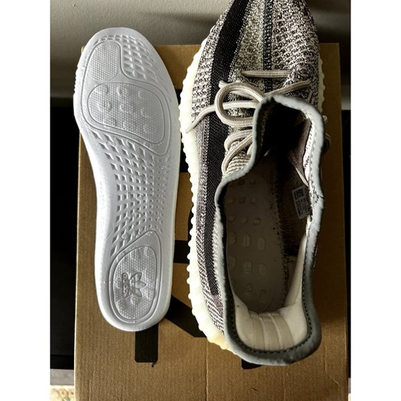 Adidas Yeezy Boost 350 V2 Zyon Men\'s Size 10 Sneaker With Box Gently Used main image 2
